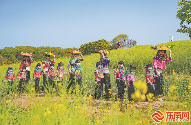 惠安举办“镜中惠女·情满海丝”摄影活动