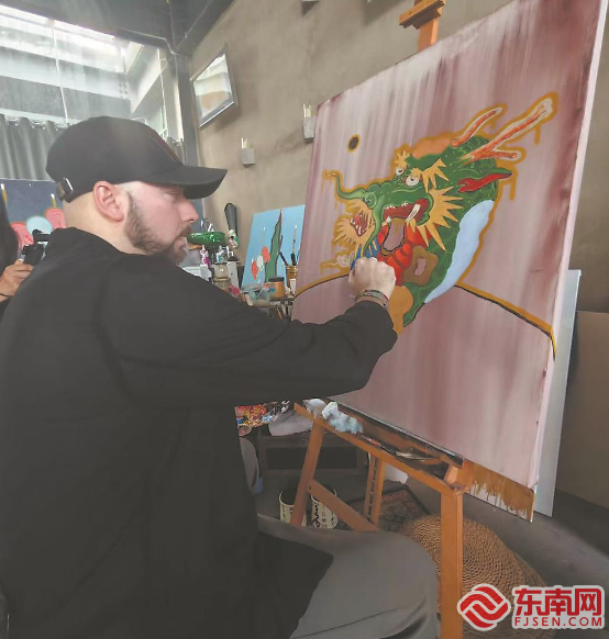 “在福州读懂中国”——意大利艺术家令和与他的“有福之州”