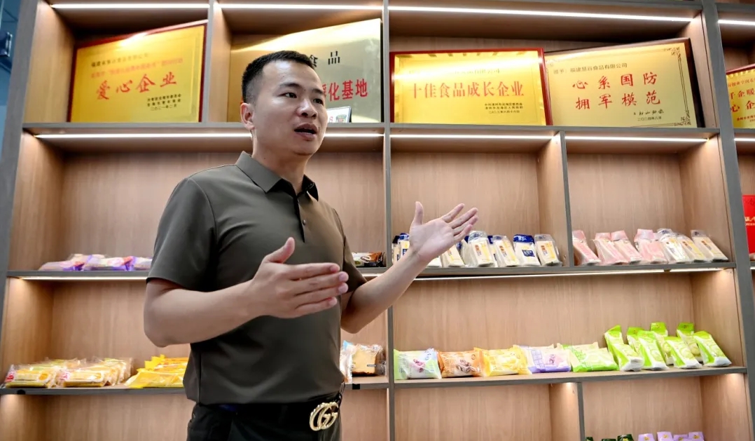 郑惠元：用军人本色在食品行业闯出一片天