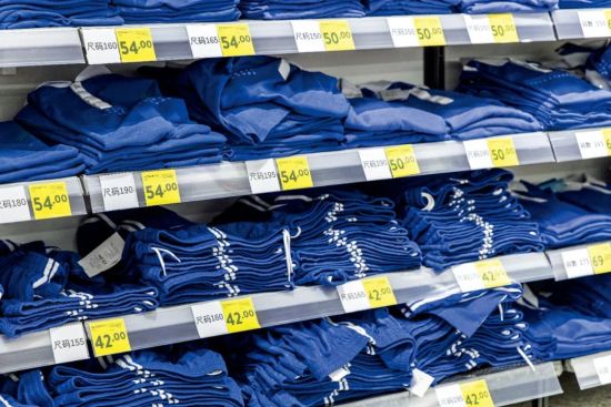 【beat365官方网站周刊】治理“校服腐败”，怎么就这么难？